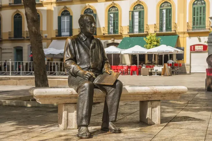 Framed Print : Picasso statue on Plaza de la Merced, Malaga, Costa del Sol, Andalusia, Spain Framed Print : Picasso statue on Plaza de la Merced, Malaga, Costa del Sol, Andalusia, Spain