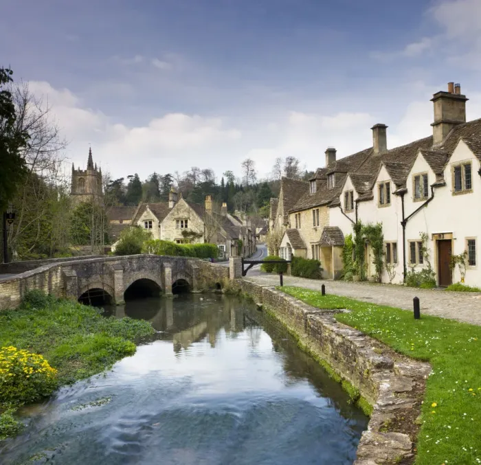 Framed Print : Picturesque Cotswolds village of Castle Combe, Wiltshire, England. Spring (April) 2009 Framed Print : Picturesque Cotswolds village of Castle Combe, Wiltshire, England. Spring (April) 2009