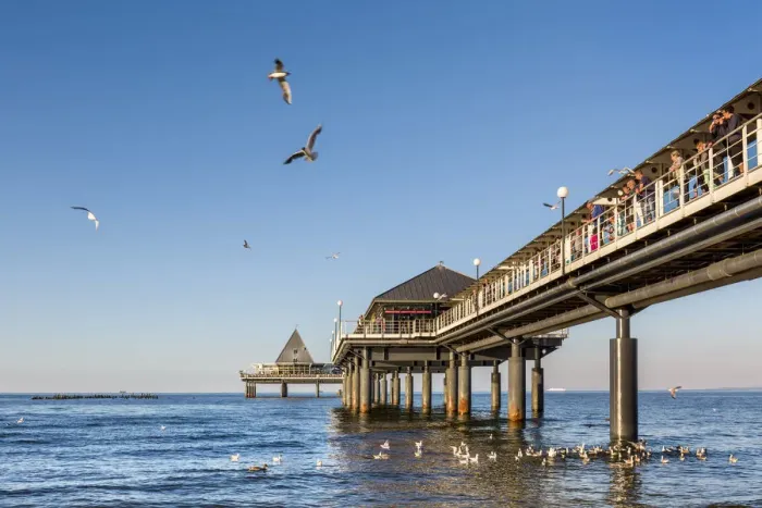 Framed Print : Pier, Heringsdorf, Usedom island, Mecklenburg-Western Pomerania, Germany Framed Print : Pier, Heringsdorf, Usedom island, Mecklenburg-Western Pomerania, Germany