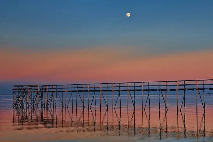 Framed Print : Pier on Lake Winnipeg at dusk with moon. Matlock, Manitoba, Canada Framed Print : Pier on Lake Winnipeg at dusk with moon. Matlock, Manitoba, Canada