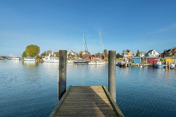 Pier in Niendorf harbor, Niendorf, Timmendorfer Strand, Ostholstein, Schleswig-Holstein, Germany