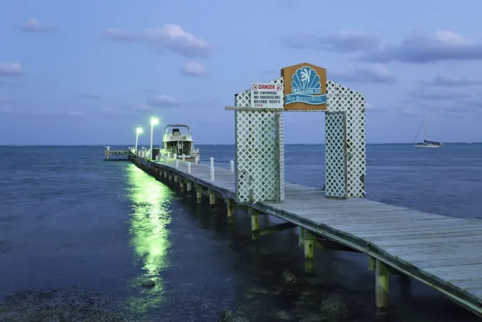 Framed Print : Pier at San Pedro, Ambergris Caye, Caribbean, Central America Framed Print : Pier at San Pedro, Ambergris Caye, Caribbean, Central America