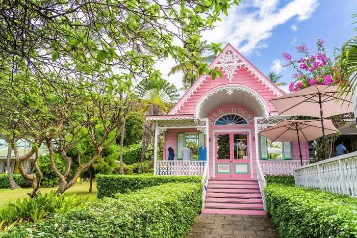 Framed Print : The Pink House store, Mustique, Grenadines, Saint Vincent and the Grenadines Islands, Caribbean Framed Print : The Pink House store, Mustique, Grenadines, Saint Vincent and the Grenadines Islands, Caribbean