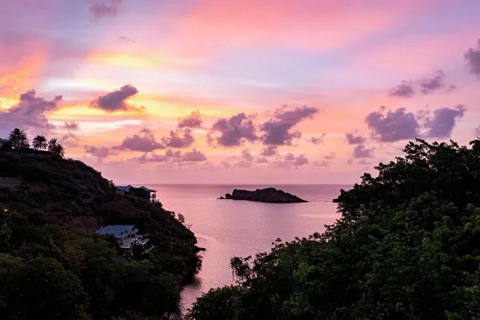 Framed Print : Pink sky at sunset, Galley Bay, Antigua, Antigua & Barbuda, Caribbean Framed Print : Pink sky at sunset, Galley Bay, Antigua, Antigua & Barbuda, Caribbean