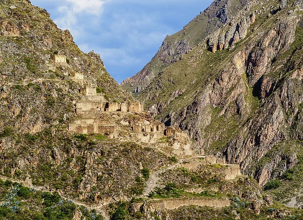 Pinkuylluna, Inca Storehouses, Ollantaytambo, Sacred Valley, Cusco Region, Peru