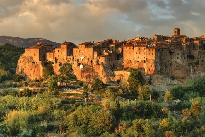 Framed Print : Pitigliano, Maremma, Grosseto District, Tuscany, Italy Framed Print : Pitigliano, Maremma, Grosseto District, Tuscany, Italy