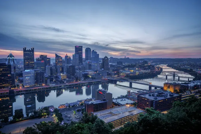 Framed Print : Pittsburgh skyline, Pennsylvania, USA Framed Print : Pittsburgh skyline, Pennsylvania, USA