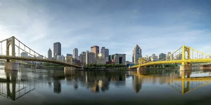 Framed Print : Pittsburgh skyline, Pennsylvania, USA Framed Print : Pittsburgh skyline, Pennsylvania, USA