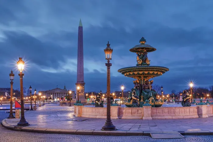 Framed Print : Place de la Concorde, Champs Elysees, Paris, Ile de France, France Framed Print : Place de la Concorde, Champs Elysees, Paris, Ile de France, France