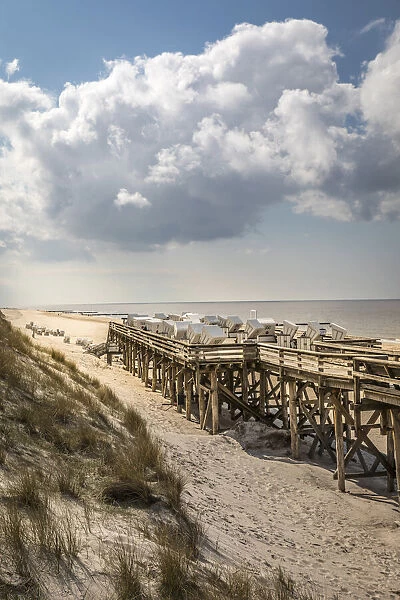 Platform with beach chairs on the west beach of Kampen, Sylt, Schleswig-Holstein, Germany