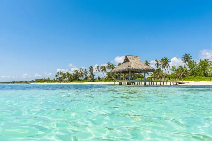 Framed Print : Playa Blanca, Punta Cana, Dominican Republic, Caribbean Sea. Thatched hut on the beach Framed Print : Playa Blanca, Punta Cana, Dominican Republic, Caribbean Sea. Thatched hut on the beach