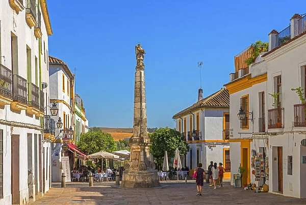 Plaza del Potro with the Monument to the archangel Raphael, Cordoba, Andalusia, Spain