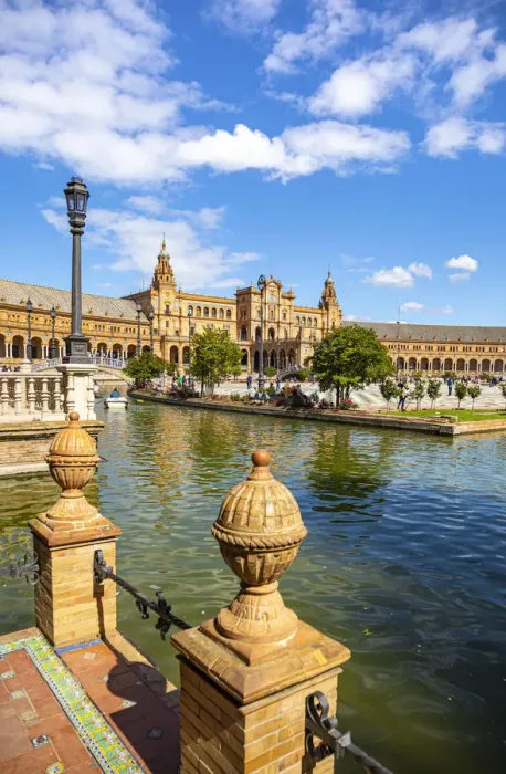 Framed Print : Plaza de Espana, Seville, Andalucia, Spain Framed Print : Plaza de Espana, Seville, Andalucia, Spain
