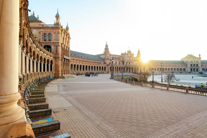 Framed Print : Plaza de Espana, Seville, Andalusia, Spain Framed Print : Plaza de Espana, Seville, Andalusia, Spain