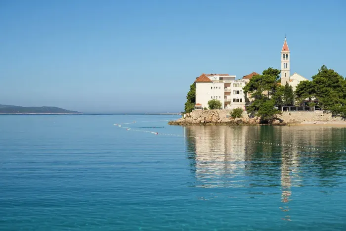 Framed Print : Plaza Kotlina, Bol, Brac, Damatia, Adriatic Coast, Croatia Framed Print : Plaza Kotlina, Bol, Brac, Damatia, Adriatic Coast, Croatia