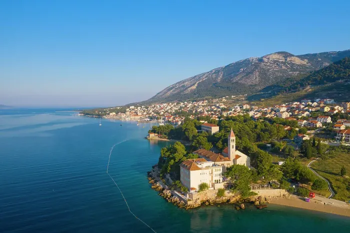 Framed Print : Plaza Kotlina, Bol, Brac, Damatia, Adriatic Coast, Croatia
