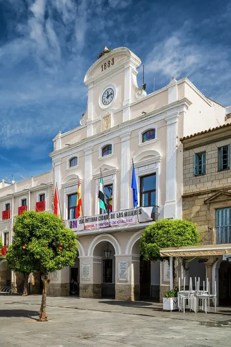 Framed Print : Plaza Mayor, Merida, Extremadura, Spain Framed Print : Plaza Mayor, Merida, Extremadura, Spain