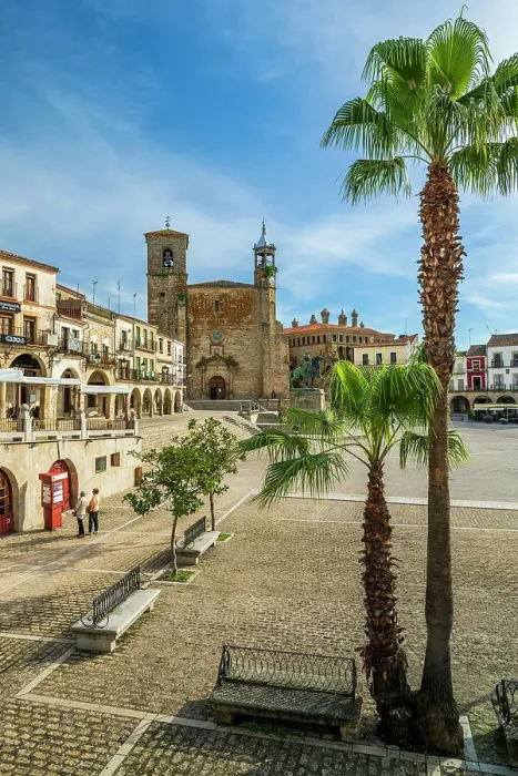 Framed Print : Plaza Mayor, Trujillo, Extremadura, Spain Framed Print : Plaza Mayor, Trujillo, Extremadura, Spain
