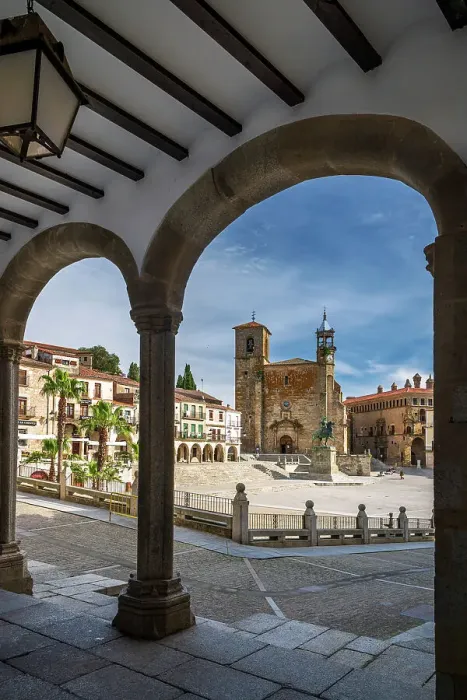 Framed Print : Plaza Mayor, Trujillo, Extremadura, Spain Framed Print : Plaza Mayor, Trujillo, Extremadura, Spain
