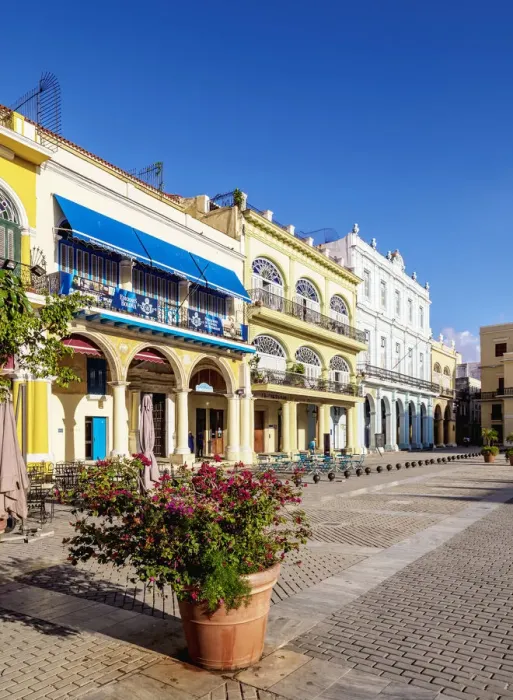 Framed Print : Plaza Vieja, Old Square, La Habana Vieja, Havana, La Habana Province, Cuba Framed Print : Plaza Vieja, Old Square, La Habana Vieja, Havana, La Habana Province, Cuba