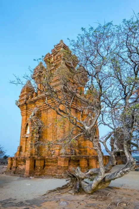 Framed Print : Po Klong Garai temple, 13th century Cham towers, Phan Rang-Thap Cham, Ninh Thuận Province, Vietnam Framed Print : Po Klong Garai temple, 13th century Cham towers, Phan Rang-Thap Cham, Ninh Thuận Province, Vietnam