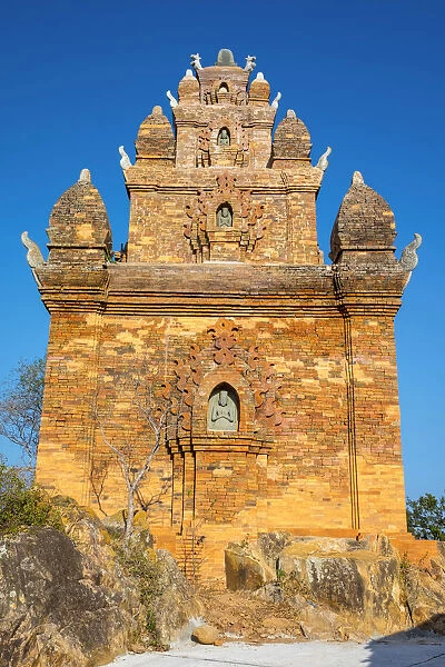 Po Ro Me temple ruins, 17th centrury Cham tower, Ninh Phuoc District, Ninh Thuan Province