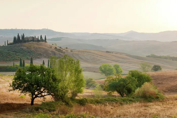 Framed Print : Podere Belvedere and Val d'Orcia at dawn, San Quirico d'Orcia, Tuscany, Italy Framed Print : Podere Belvedere and Val d'Orcia at dawn, San Quirico d'Orcia, Tuscany, Italy