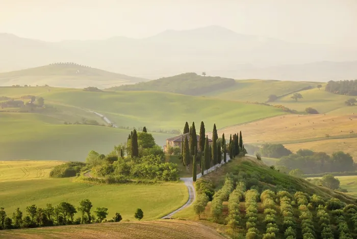 Framed Print : Podere Belvedere and the Val d'Orcia at dawn, San Quirico d'Orcia, Tuscany, Italy Framed Print : Podere Belvedere and the Val d'Orcia at dawn, San Quirico d'Orcia, Tuscany, Italy