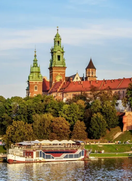 Framed Print : Poland, Lesser Poland Voivodeship, Cracow, Wawel Royal Castle and Vistula River
