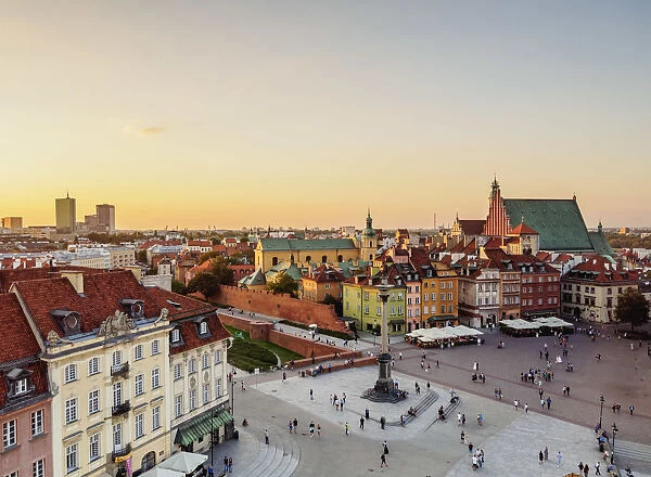 Poland, Masovian Voivodeship, Warsaw, Old Town, Elevated view of the Castle Square