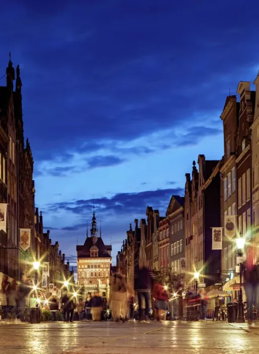 Framed Print : Poland, Pomeranian Voivodeship, Gdansk, Old Town, Long Street at twilight Framed Print : Poland, Pomeranian Voivodeship, Gdansk, Old Town, Long Street at twilight