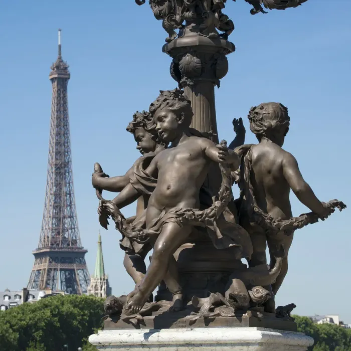 Framed Print : Pont Alexandre III and Eiffel Tower, Paris, France Framed Print : Pont Alexandre III and Eiffel Tower, Paris, France