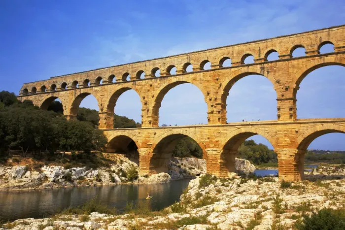 Framed Print : Pont du Gard, Provence, France Framed Print : Pont du Gard, Provence, France