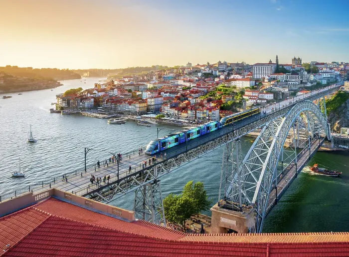 Framed Print : Ponte Dom Luis I (Luis I Bridge), Porto (Oporto), Portugal Framed Print : Ponte Dom Luis I (Luis I Bridge), Porto (Oporto), Portugal