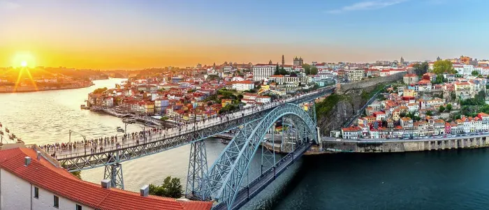 Framed Print : Ponte Dom Luis I (Luis I Bridge), Porto (Oporto), Portugal Framed Print : Ponte Dom Luis I (Luis I Bridge), Porto (Oporto), Portugal