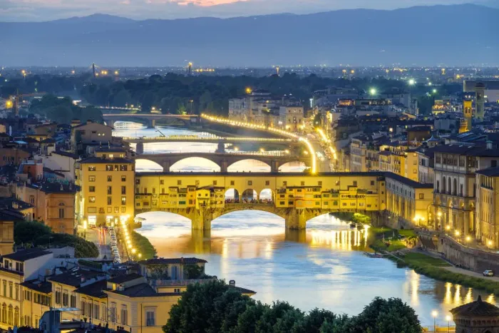 Framed Print : Ponte Vecchio on the Arno river and buildings in the old town at night, Florence Framed Print : Ponte Vecchio on the Arno river and buildings in the old town at night, Florence