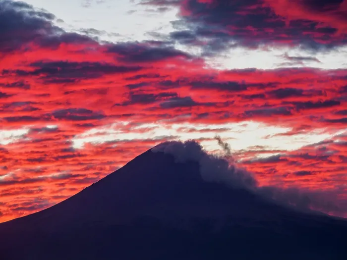 Framed Print : Popocatepetl Volcano at sunset, Cholula, Puebla State, Mexico Framed Print : Popocatepetl Volcano at sunset, Cholula, Puebla State, Mexico