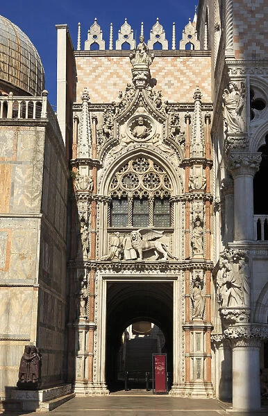 The Porta della Carta of the Doges Palace, Venice, Veneto, Italy