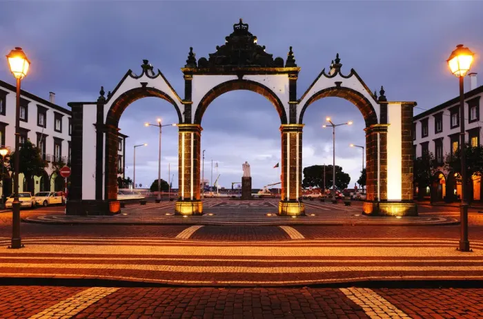 Framed Print : The Portas da Cidade (Gates to the City), are the historical entrance to the village Framed Print : The Portas da Cidade (Gates to the City), are the historical entrance to the village