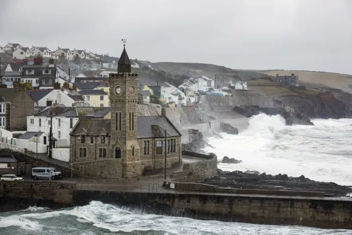 Framed Print : Porthleven, Cornwall, England, UK Framed Print : Porthleven, Cornwall, England, UK