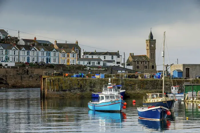 Framed Print : Porthleven, Cornwall, England, UK Framed Print : Porthleven, Cornwall, England, UK
