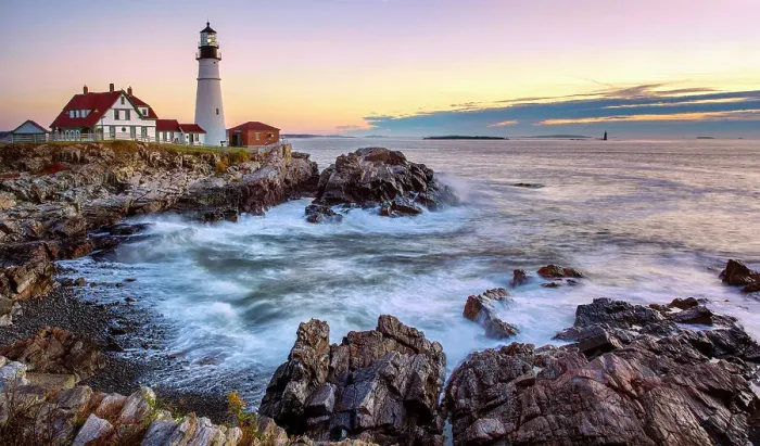 Framed Print : Portland Head Lighthouse, Cape Elizabeth, Maine, New England, USA Framed Print : Portland Head Lighthouse, Cape Elizabeth, Maine, New England, USA