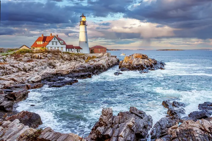 Framed Print : Portland Head Lighthouse, Cape Elizabeth, Sunset Portland Maine, New England, USA Framed Print : Portland Head Lighthouse, Cape Elizabeth, Sunset Portland Maine, New England, USA