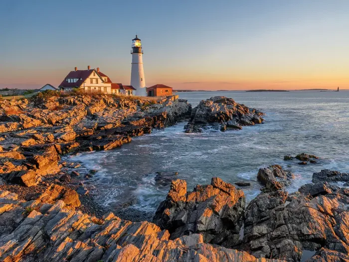 Framed Print : Portland Head Lighthouse, Cape Elizabeth, Sunrise Portland Maine, New England, USA Framed Print : Portland Head Lighthouse, Cape Elizabeth, Sunrise Portland Maine, New England, USA