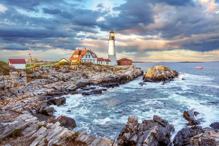 Framed Print : Portland Head Lighthouse, Cape Elizabeth, Sunset Portland Maine, New England, USA Framed Print : Portland Head Lighthouse, Cape Elizabeth, Sunset Portland Maine, New England, USA