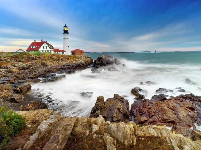 Framed Print : Portland Head Lighthouse, Portland, Maine, New England, USA Framed Print : Portland Head Lighthouse, Portland, Maine, New England, USA