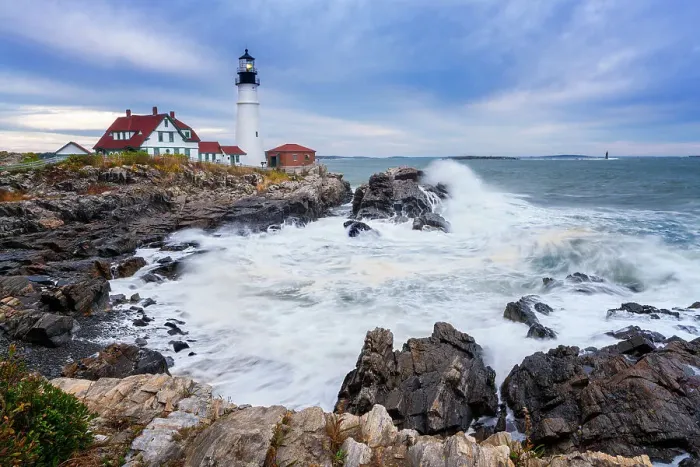 Framed Print : Portland Head Lighthouse, Portland, Maine, New England, USA Framed Print : Portland Head Lighthouse, Portland, Maine, New England, USA