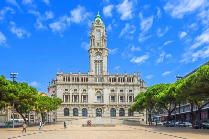 Framed Print : Porto city hall, Avenida dos Aliados, Porto, Douro, Portugal Framed Print : Porto city hall, Avenida dos Aliados, Porto, Douro, Portugal