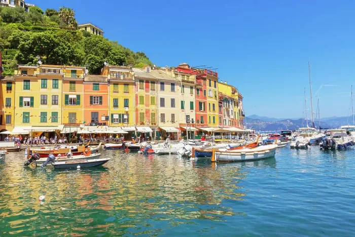 Framed Print : Portofino seafront, Portofino, Liguria, Italy Framed Print : Portofino seafront, Portofino, Liguria, Italy