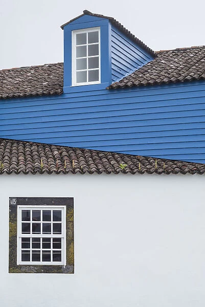 Portugal, Azores, Pico Island, Lajes do Pico, harborfront house detail